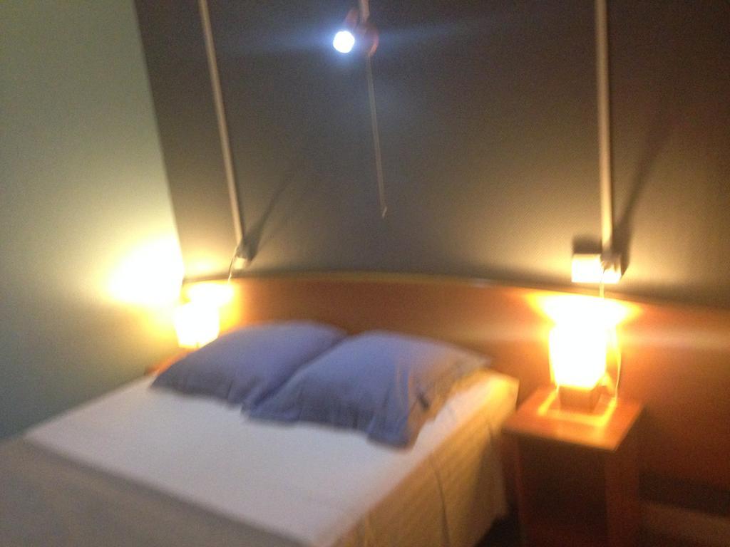 Hotel Thermidor Nevers Pokój zdjęcie